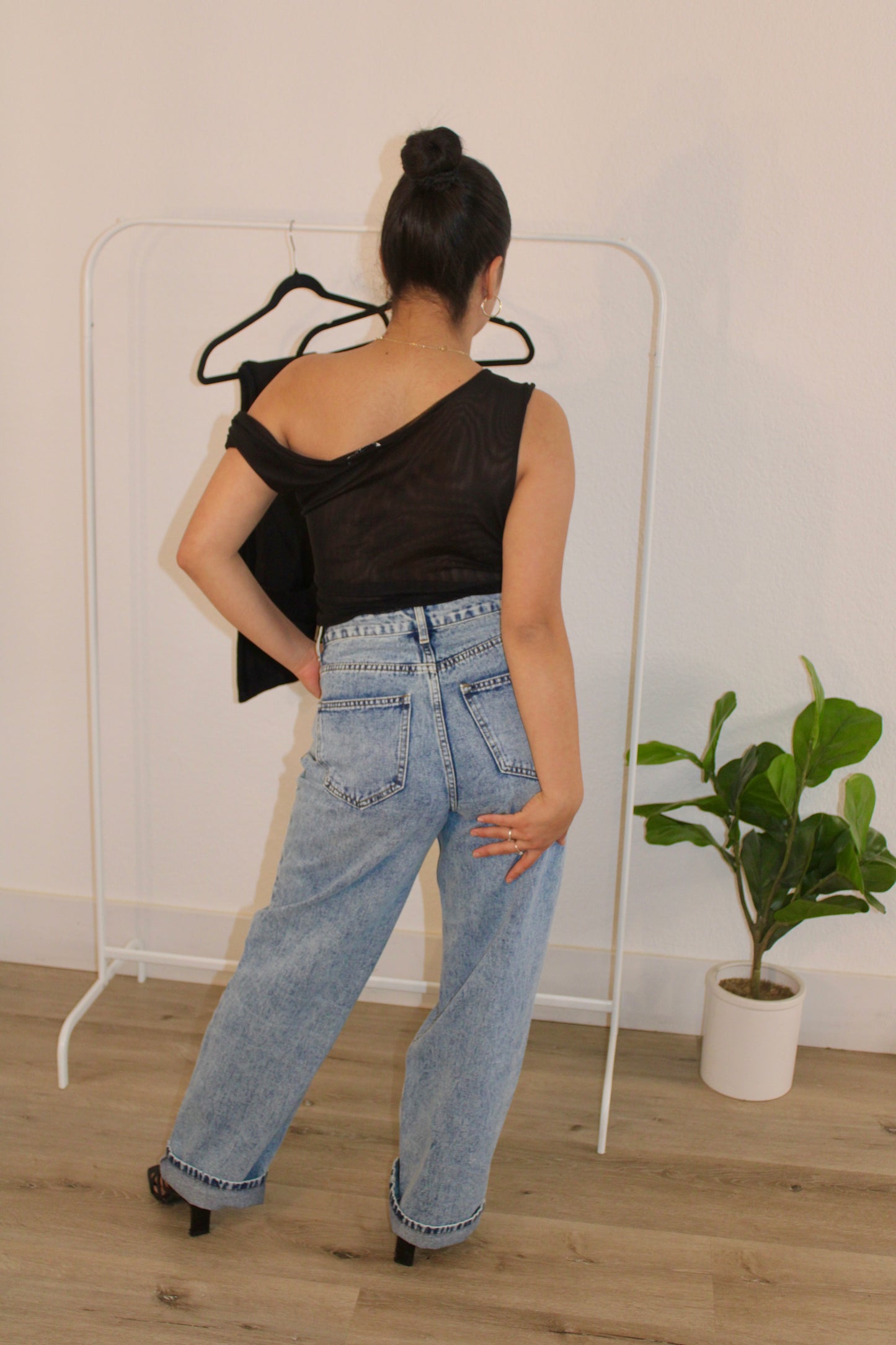 Luna Mid Rise Denim Straight Leg Jeans