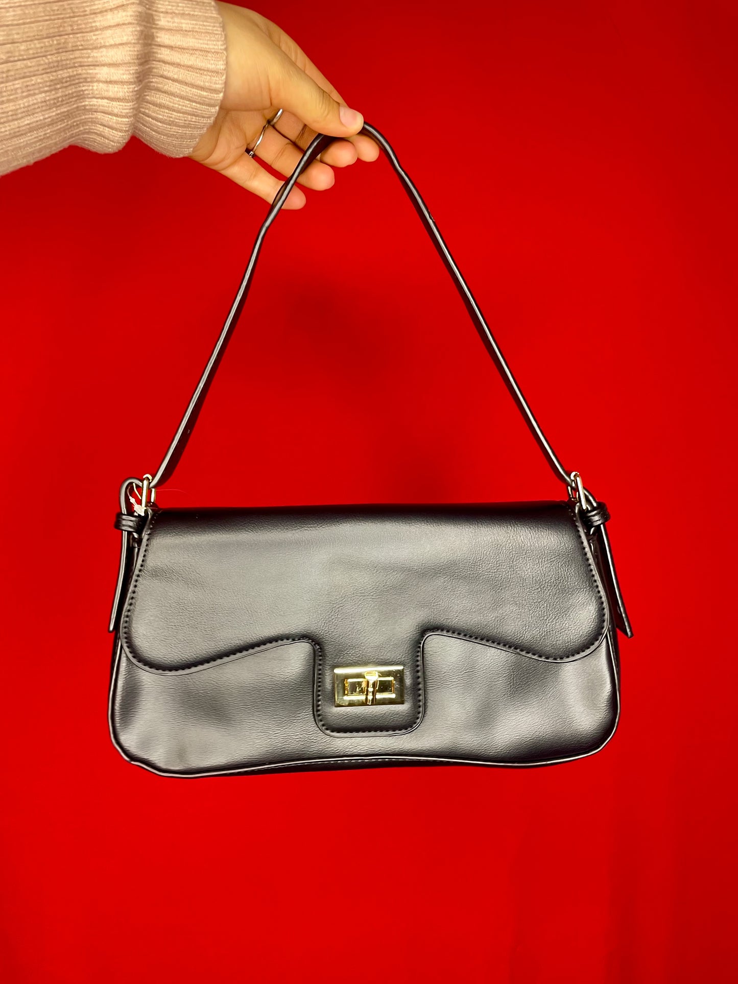 Classic Envelope Shoulder Bag