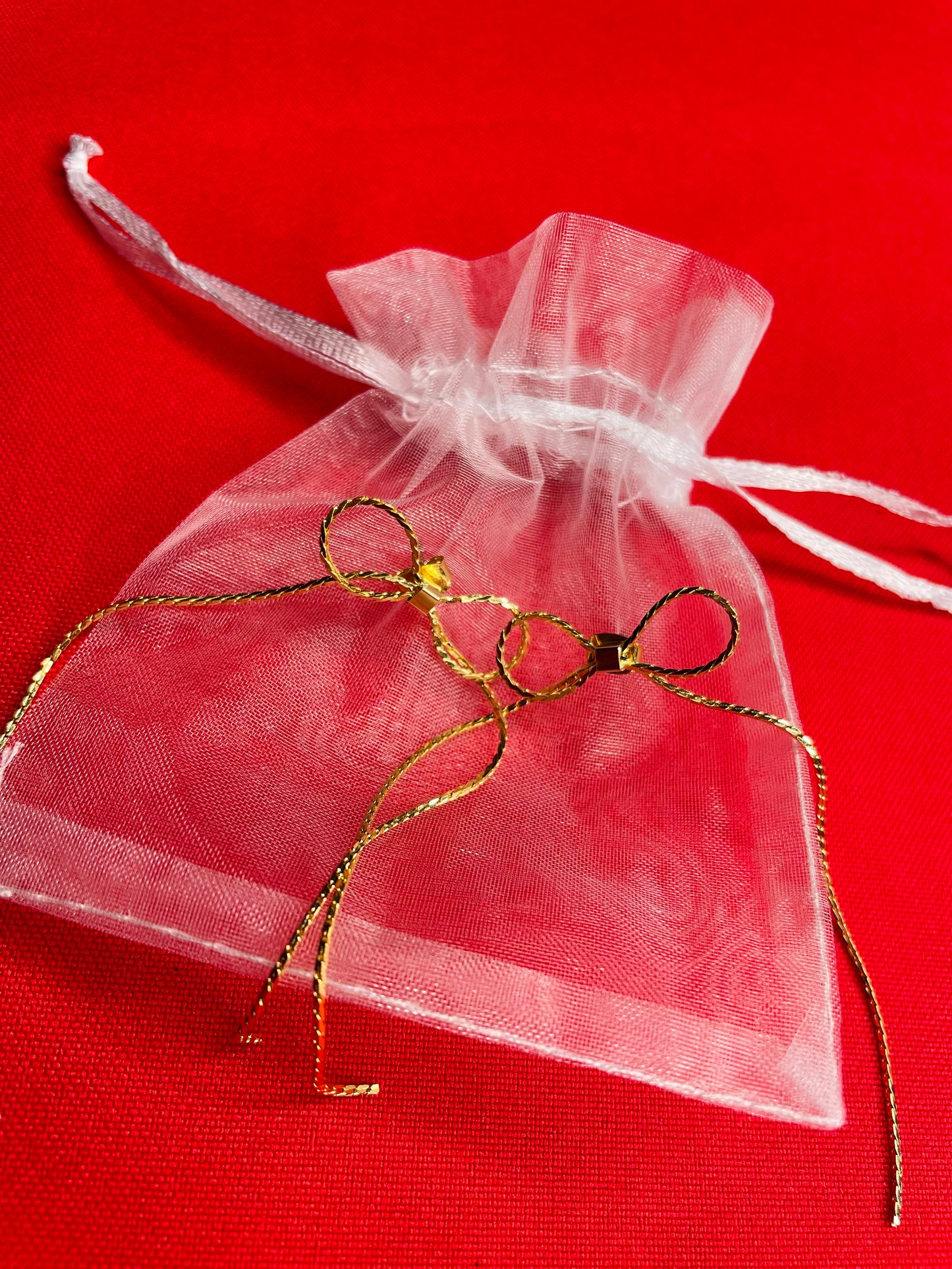 Bow earrings