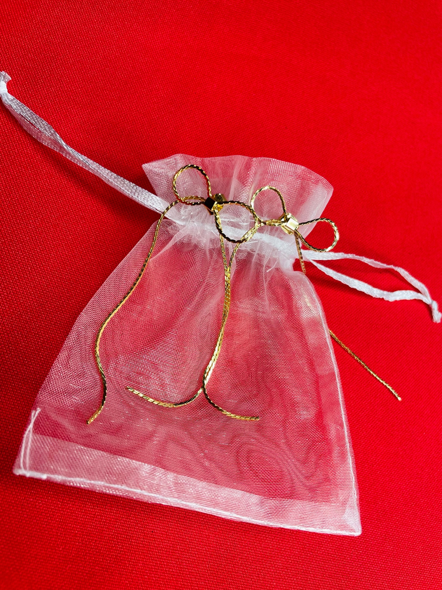 Bow earrings